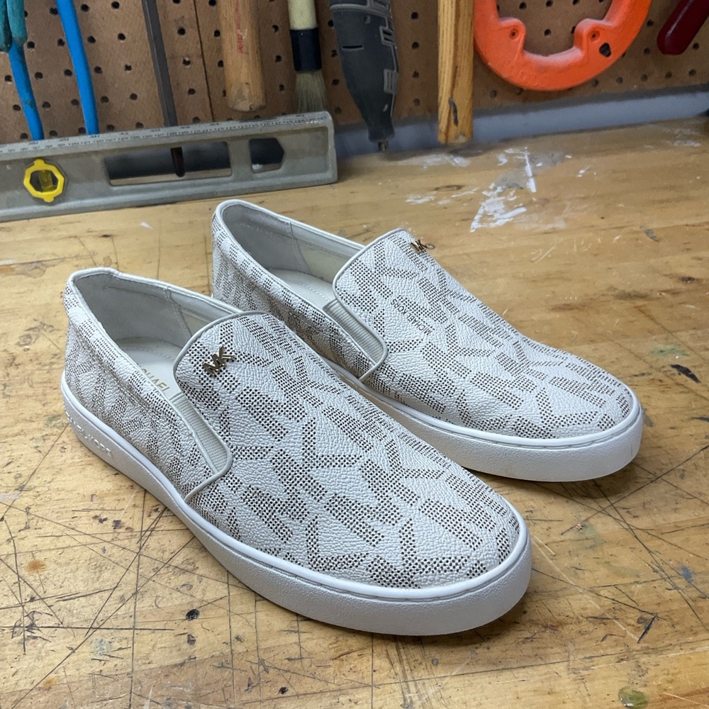 Michael Kors “Authentic” slip on sneakers